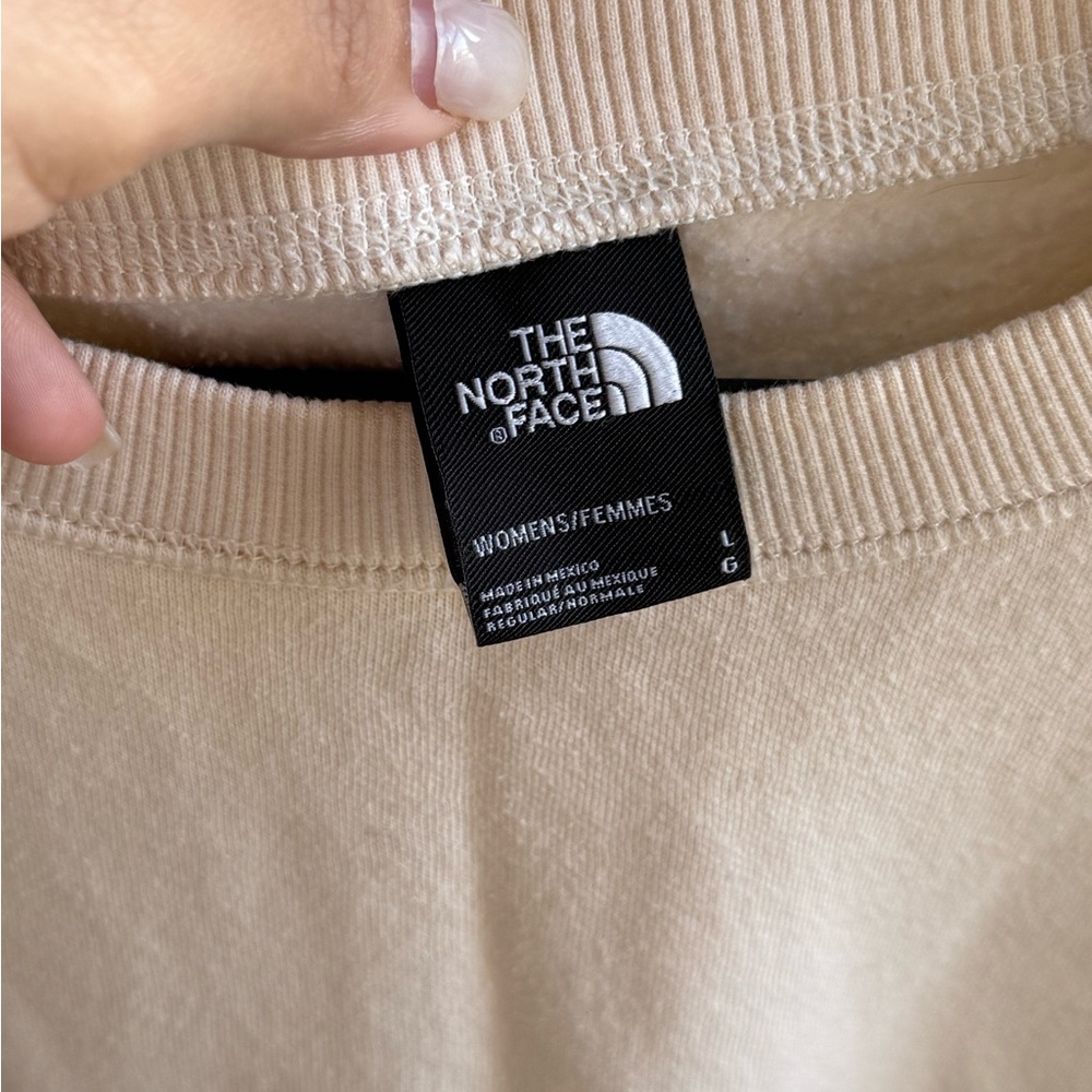 The North Face Women's Off-White Sweatshirt | Large - Picture 4 of 8